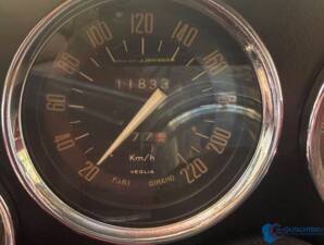 Bild 66/98 von Alfa Romeo 2000 Spider (1960)