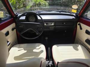 Image 2/8 de Volkswagen Käfer 1303 LS (1977)