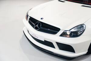 Afbeelding 16/47 van Mercedes-Benz SL 65 AMG Black Series (2010)