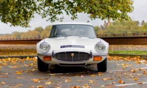 Image 6/50 de Jaguar Type E V12 (2+2) (1972)