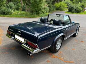 Imagen 3/53 de Mercedes-Benz 230 SL (1965)