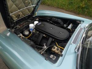 Bild 37/45 von Ferrari 330 GT (1967)