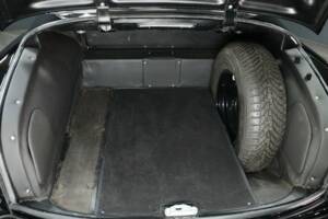 Image 22/30 of Mercedes-Benz 300 d (1958)