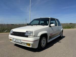 Imagen 4/8 de Renault R 5 GT Turbo (1988)