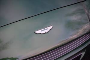 Image 8/27 de Aston Martin DB 7 Vantage (1999)