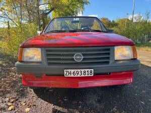 Image 73/77 of Opel Corsa Spider i130 Irmscher (1989)