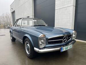 Immagine 1/93 di Mercedes-Benz 230 SL (1965)