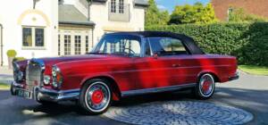 Image 29/44 of Mercedes-Benz 220 SE b (1962)