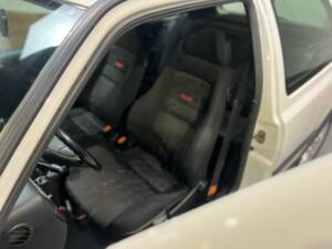 Image 8/50 de Volkswagen Golf III 2.0 16V GTI (1997)