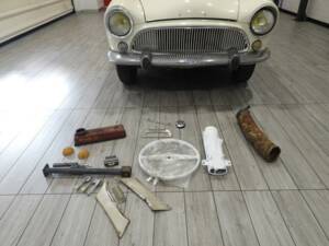 Image 13/15 of SIMCA Aronde P 60 Monthléry Spéciale (1961)