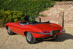 Afbeelding 14/50 van Jaguar E-Type 3.8 (1964)
