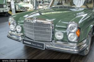 Bild 8/15 von Mercedes-Benz 280 SE 3,5 (1971)