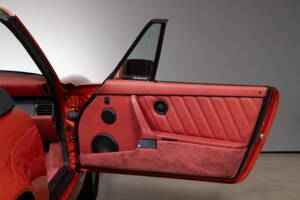 Bild 19/34 von Porsche 911 Carrera 4 (1991)