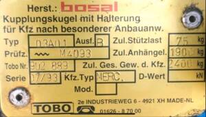 Image 31/36 of Mercedes-Benz 300 TD Turbodiesel (1982)