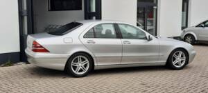 Bild 6/24 von Mercedes-Benz S 400 CDI (2001)