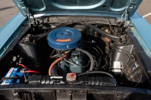 Image 25/50 of Ford Mustang 200 (1967)