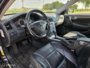 Image 18/29 de Volvo V 70 2.4 (2007)