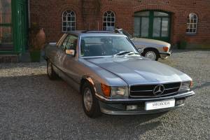 Afbeelding 2/24 van Mercedes-Benz 280 SLC (1981)