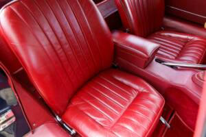 Imagen 34/50 de Jaguar E-Type 4.2 (1964)