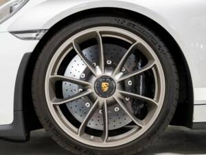 Image 11/12 of Porsche 911 Speedster (2019)