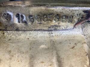 Image 34/60 of Jaguar XJ 6 4.2 (1972)