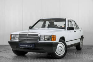 Image 3/50 de Mercedes-Benz 190 D (1986)