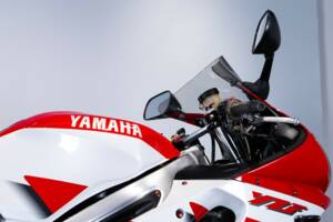 Bild 30/49 von Yamaha DUMMY (1999)