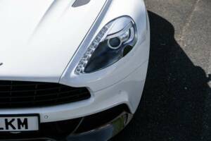 Image 35/50 of Aston Martin Vanquish Volante (2014)