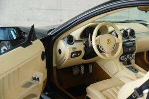 Bild 22/50 von Ferrari 612 Scaglietti (2005)