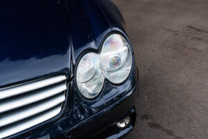Image 58/60 of Mercedes-Benz SL 65 AMG (2004)