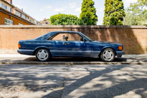 Bild 25/50 von Mercedes-Benz 500 SEC (1989)
