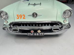 Image 4/15 of Oldsmobile Super 88 (1955)