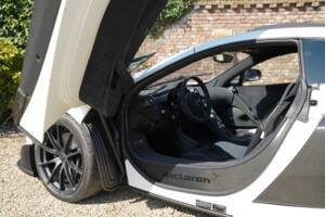 Afbeelding 37/50 van McLaren 675LT (2016)