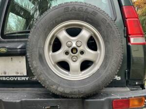 Bild 19/29 von Land Rover Discovery 2.5 Td5 (1999)