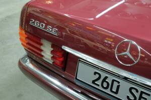 Bild 13/50 von Mercedes-Benz 260 SE (1990)