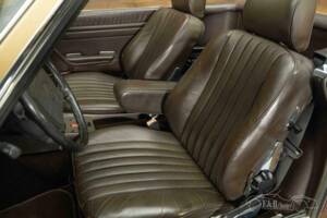 Image 16/19 of Mercedes-Benz 560 SL (1988)