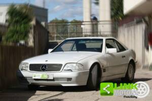 Image 6/50 de Mercedes-Benz 300 SL-24 (1989)