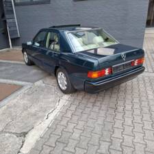 Obraz 7/8 pojazdu Mercedes-Benz 190 E 2.3 (1993)