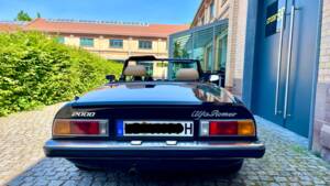 Bild 11/16 von Alfa Romeo 2000 Spider Veloce (1981)