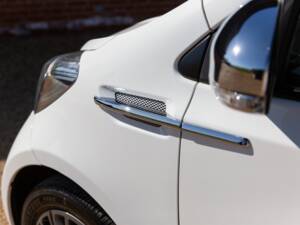 Bild 42/95 von Aston Martin Cygnet (2012)