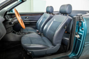 Image 32/50 of Audi Cabriolet 2.3 E (1992)