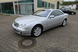 Image 1/14 of Mercedes-Benz CL 500 (2003)