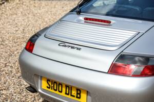 Bild 21/38 von Porsche 911 Carrera (1998)