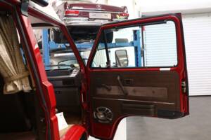 Bild 18/37 von Volkswagen T3 Westfalia Joker 1.6 TD (1985)
