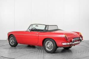 Afbeelding 6/50 van MG MGB (1966)