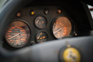 Afbeelding 20/41 van Ferrari 328 GTS (1989)