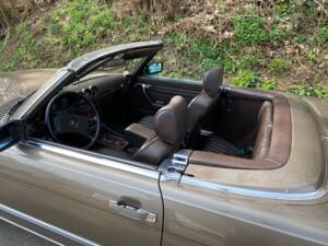 Bild 5/6 von Mercedes-Benz 300 SL (1988)