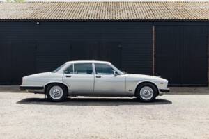 Imagen 13/50 de Jaguar XJ 6 4.2 (1982)
