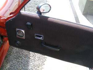 Image 18/34 of Opel GT 1900 (1972)