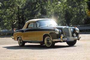 Image 3/13 of Mercedes-Benz 220 S Cabriolet (1957)